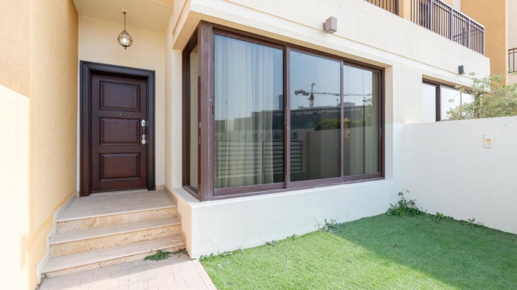 Lupos Property